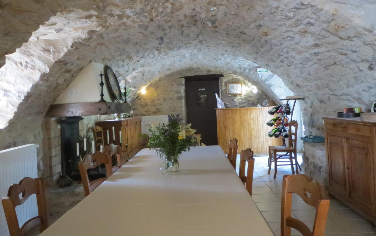Les Hauts D'Issensac Causse-de-la-Selle Esterno foto